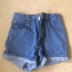 Princess Polly denim jean shorts size 2